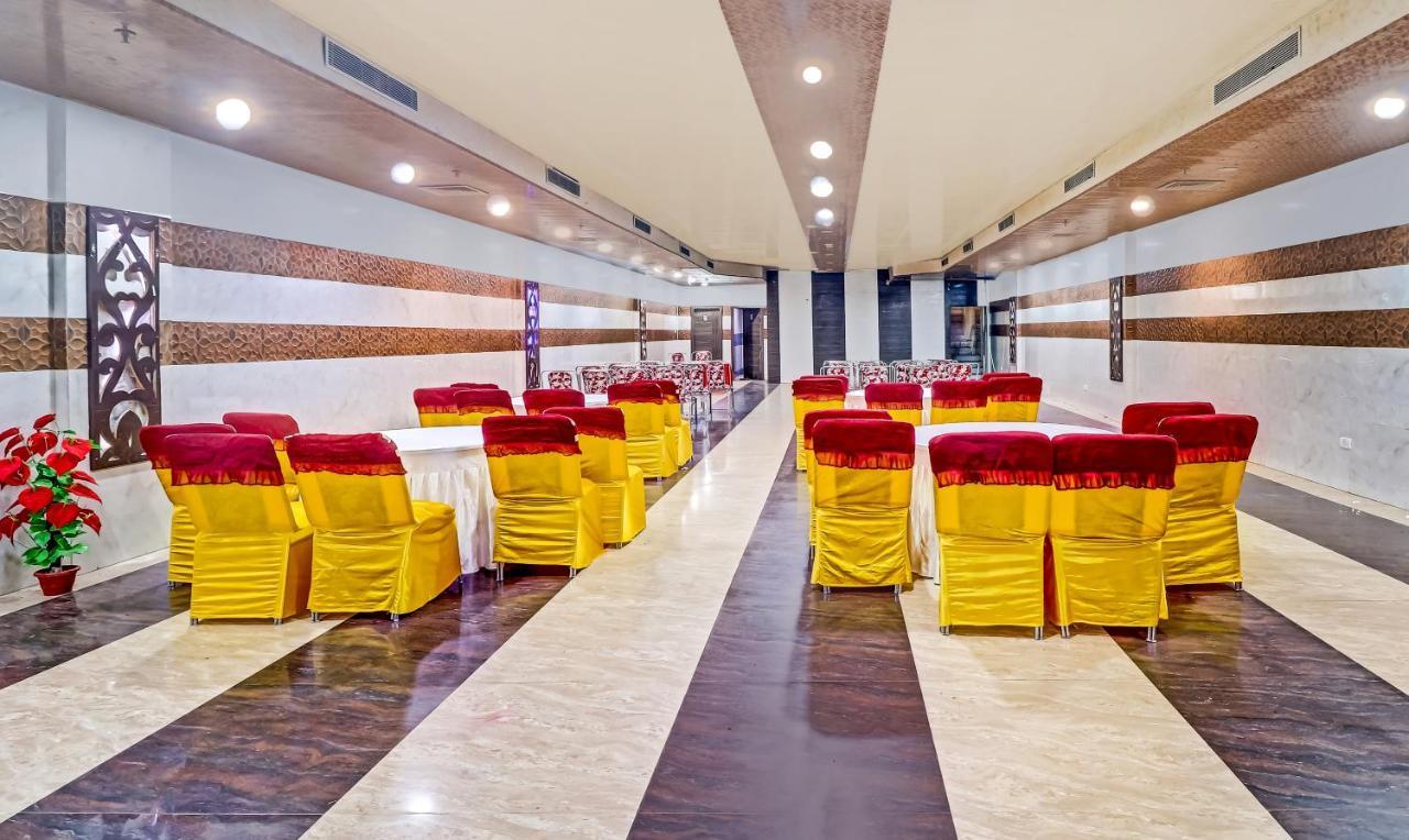 Treebo Taj Dream Hotel Agra  Bagian luar foto