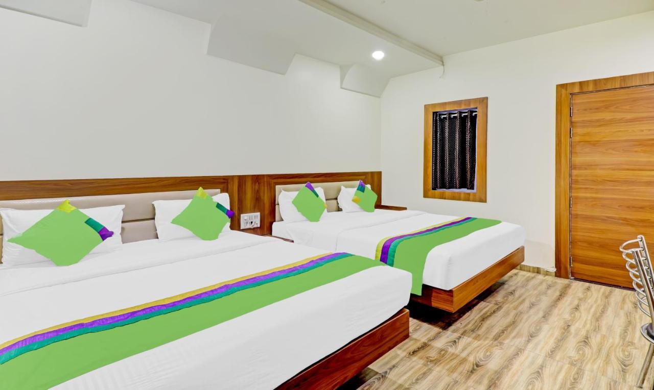Treebo Taj Dream Hotel Agra  Bagian luar foto