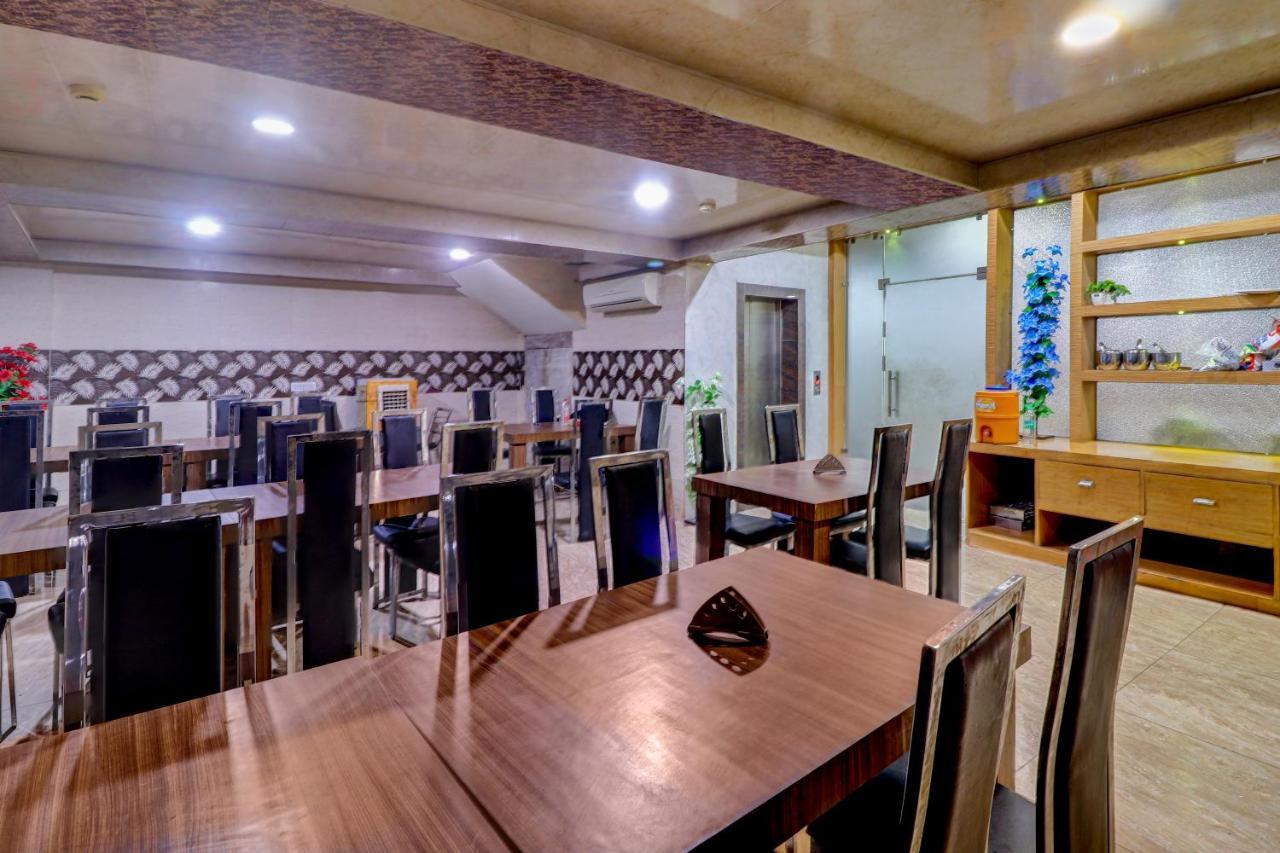 Treebo Taj Dream Hotel Agra  Bagian luar foto